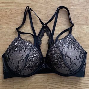 NWOT VICTORIA SECRET VERY SEXY PUSH-UP BRA